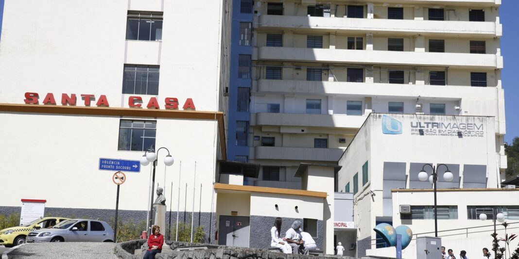 Lei amplia prazo para utilização do FGTS em hospitais filantrópicos vinculados ao SUS