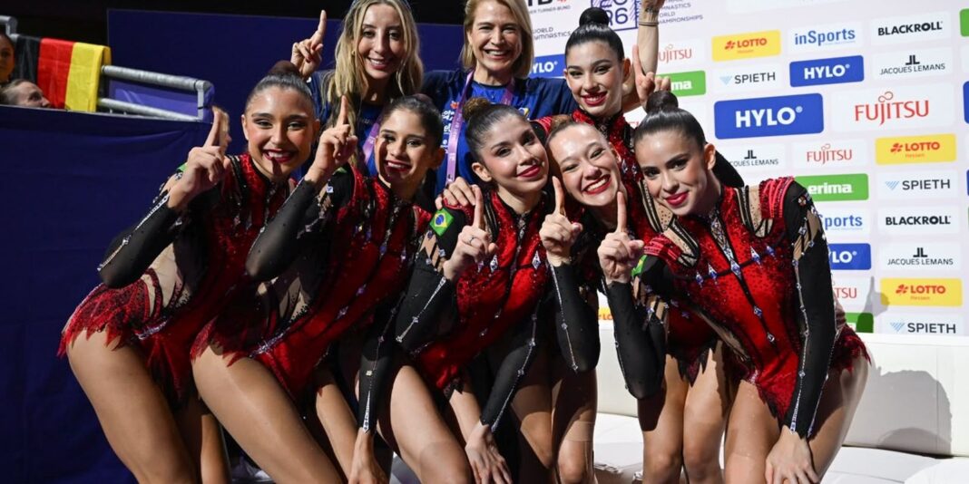 Brasil conquista dois ouros no Mundial de Ginástica Rítmica