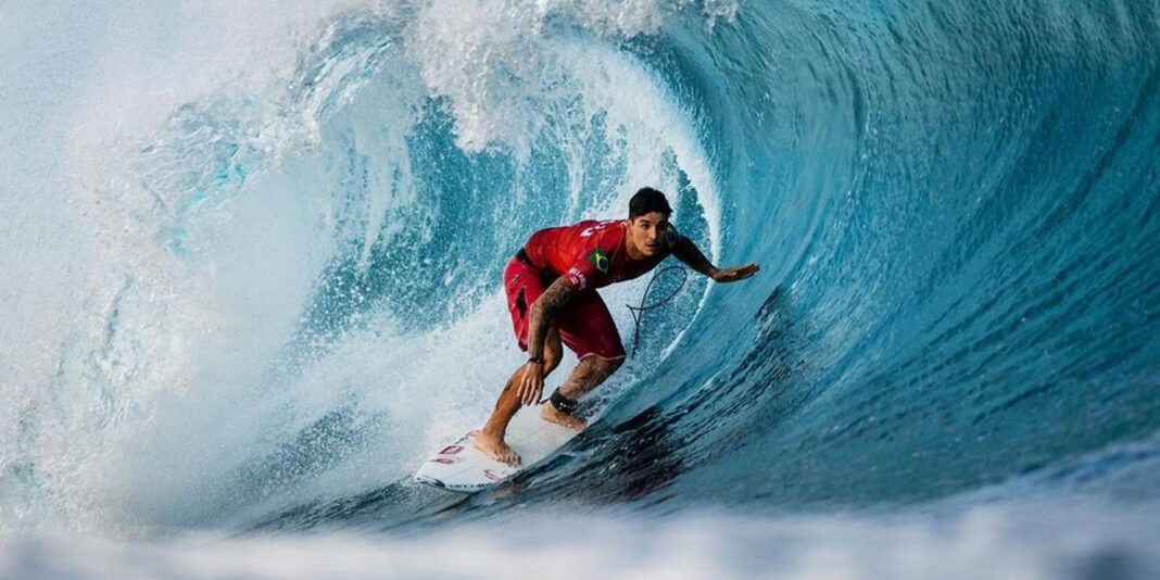 Medina conquista nota 10, mas fica com o vice-campeonato na etapa de Fiji da WSL
