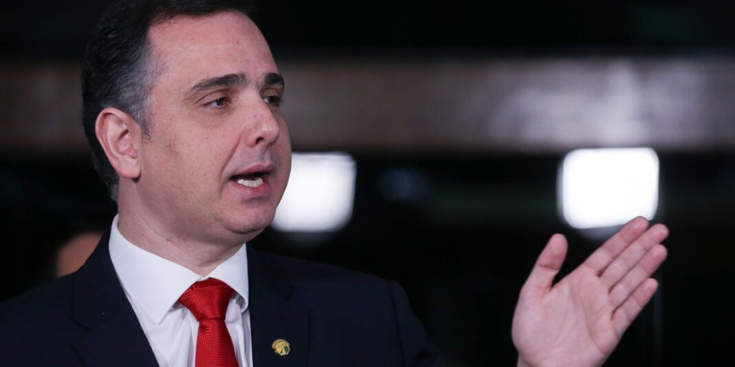 Rodrigo Pacheco, ex-presidente do Senado, assume cargo de ministro do TCU
