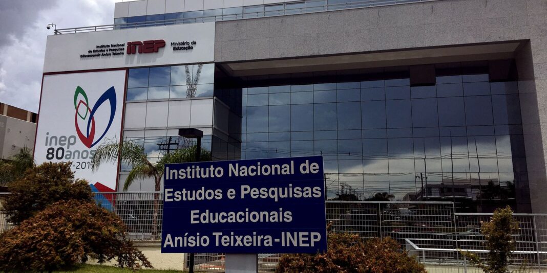 Cartões de inscrição para o Enamed e Revalida já estão disponíveis