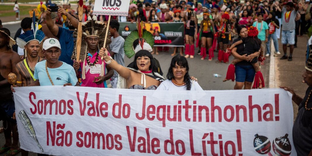 Pesquisa aponta que a maioria dos projetos no Congresso compromete direitos indígenas