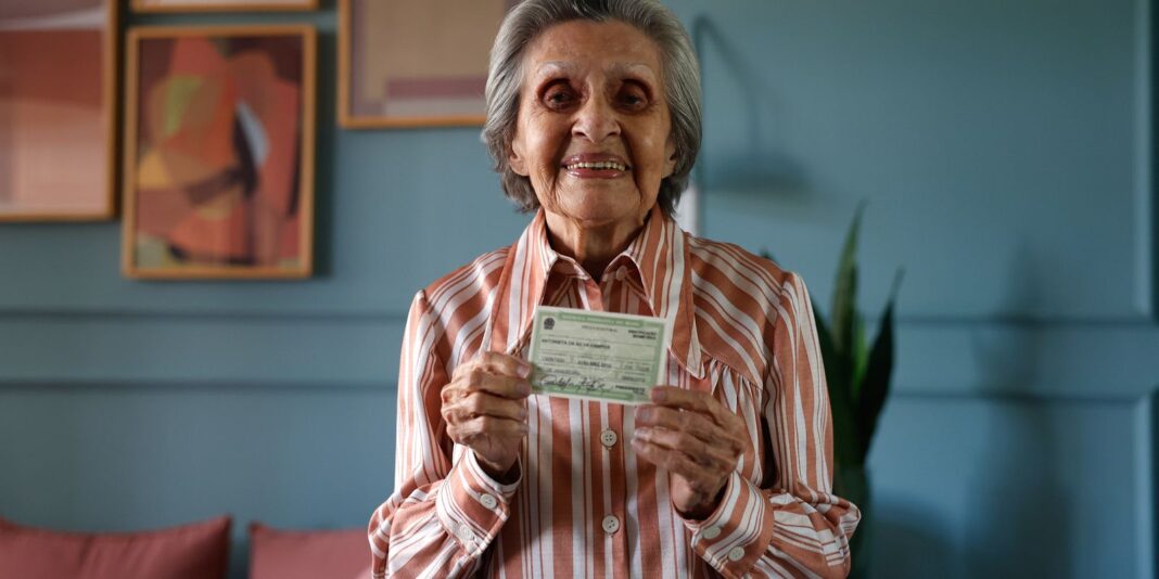 Campanha promove participação de eleitores acima de 70 anos nas eleições